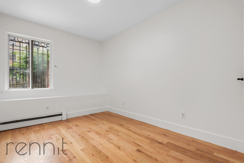 720 DeKalb Ave, Apt 1 Image 10