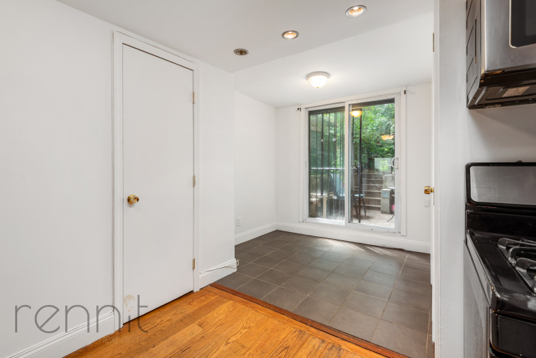 206 Spencer Street, Apt 1 Image 10