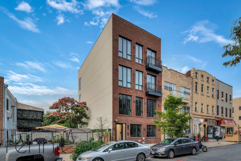 37 Wilson Ave, Apt 2B Image 17