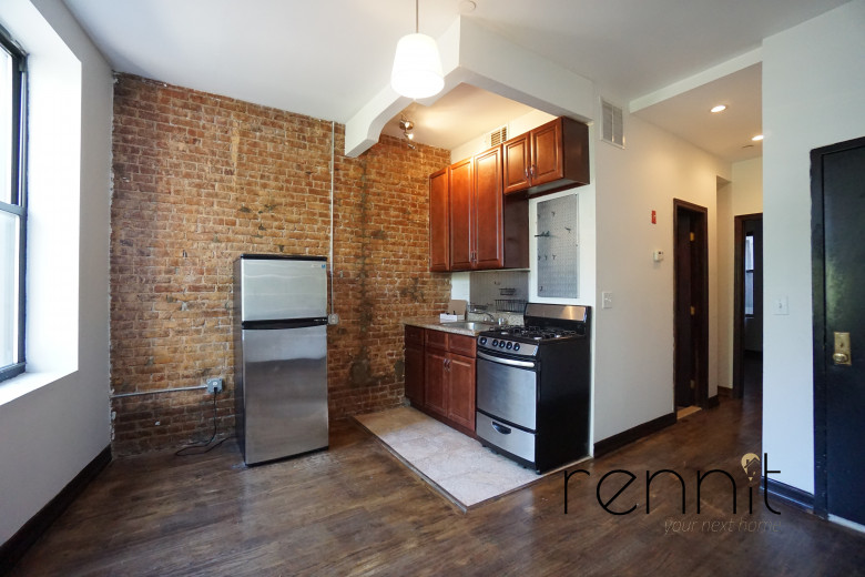 817 St Johns Pl, Apt 3D Image 1