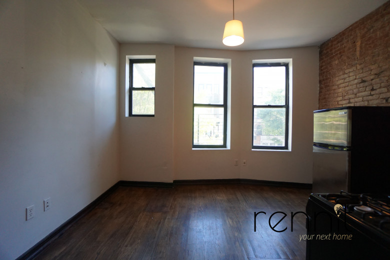 817 St Johns Pl, Apt 3D Image 2