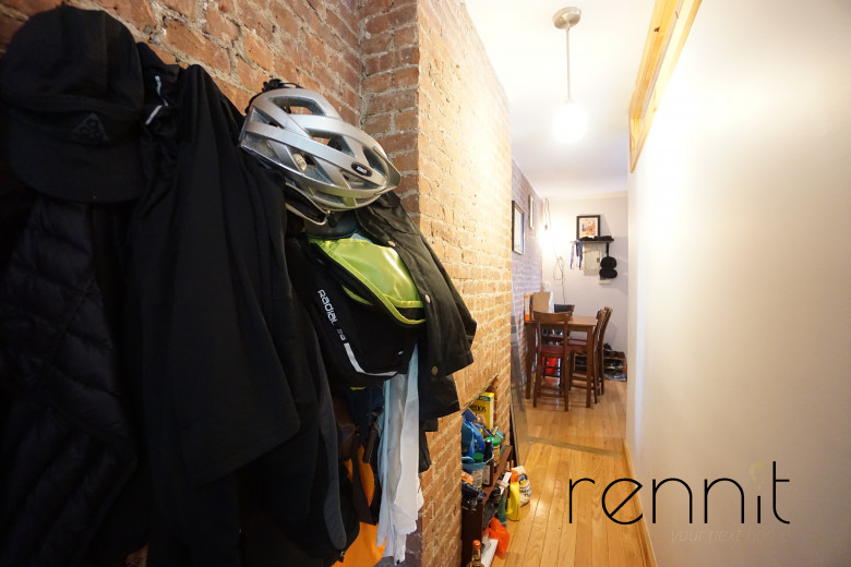 559 St Johns Pl, Apt 3B Image 17