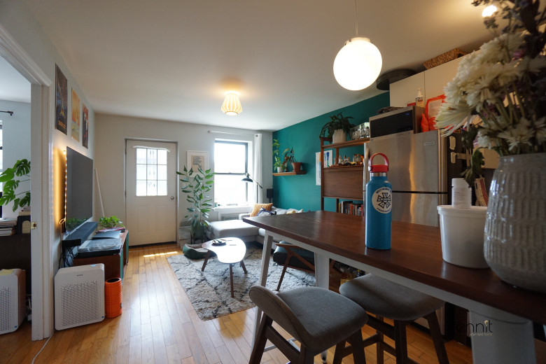 45 Melrose St, Apt 3A Image 1