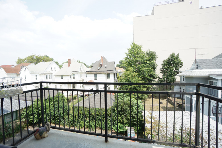 1565 New York Ave, Apt 3B Image 5