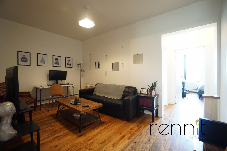 18 Harrison Pl, Apt 3 Image 1