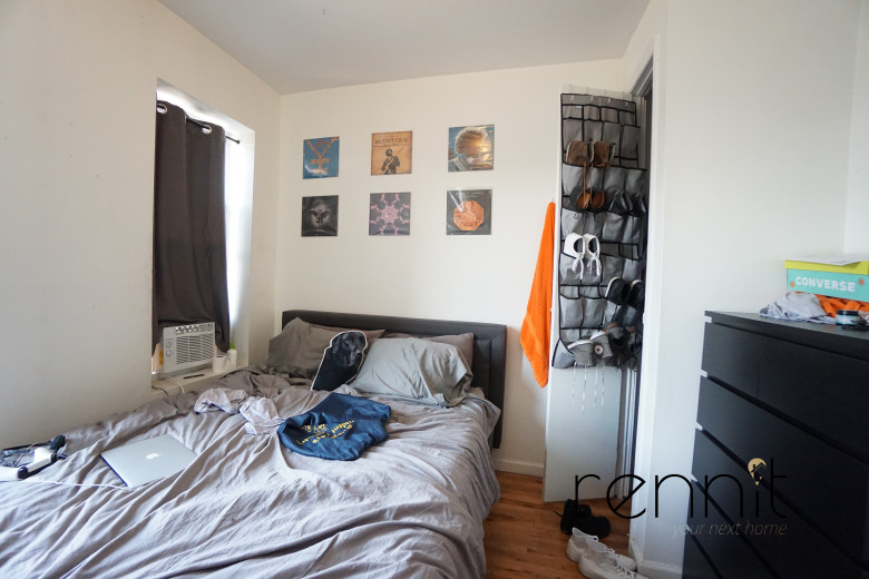 18 Harrison Pl, Apt 3 Image 12