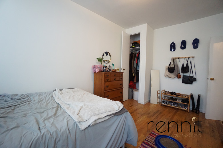 18 Harrison Pl, Apt 3 Image 6
