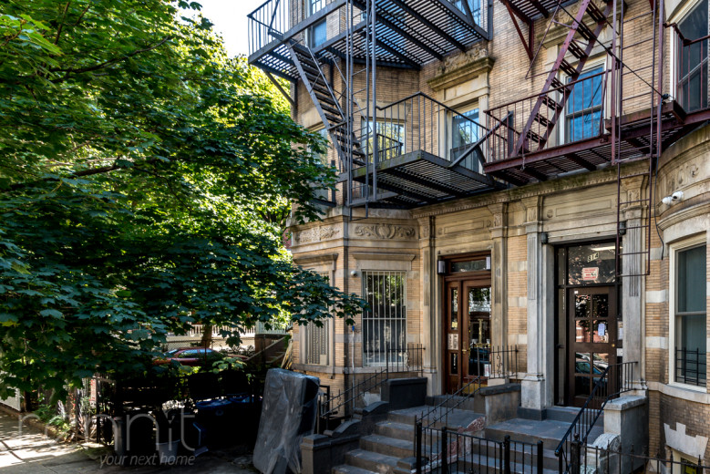 816 Prospect Pl, Apt 3B Image 12