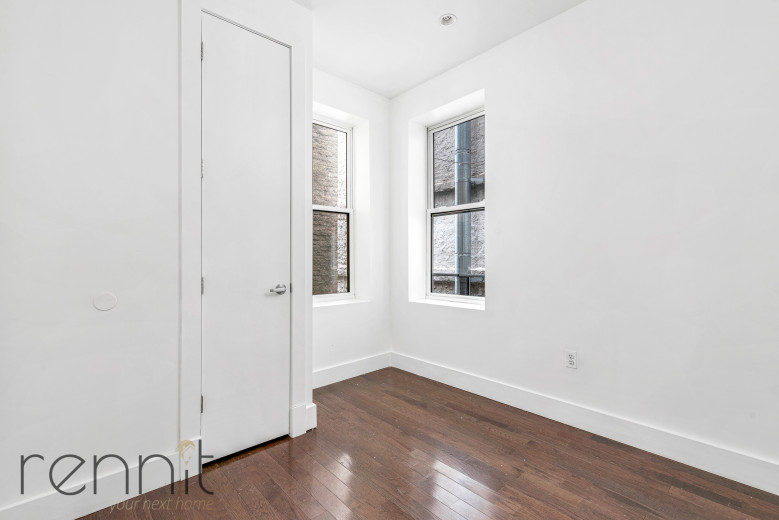 816 Prospect Pl, Apt 3B Image 4