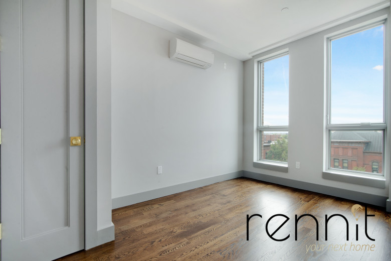 2527 Church Ave, Apt 6A Image 3