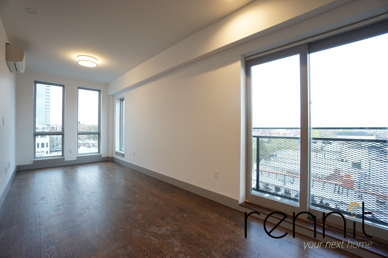 2527 Church Ave, Apt 6A Image 10