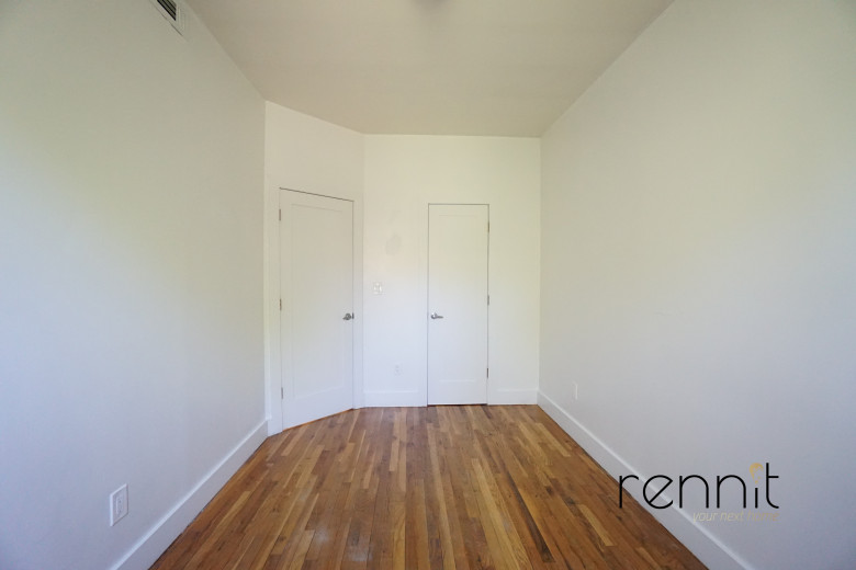 431 Quincy St, Apt 3 Image 10