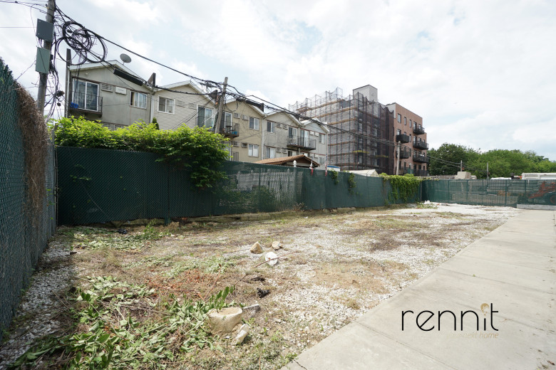 1740 Pacific St, Apt 3B Image 15