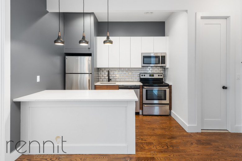 1740 Pacific St, Apt 3B Image 4