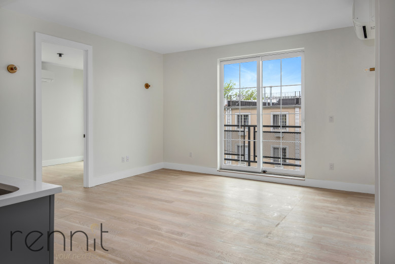 937 Rogers Ave, Apt 3F Image 2
