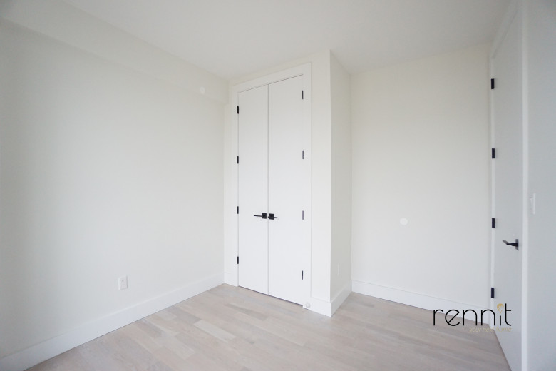 937 Rogers Ave, Apt 3F Image 25