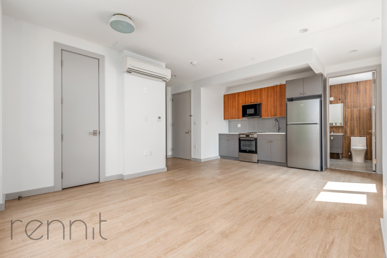 2809 Clarendon Rd, Apt 201 Image 3