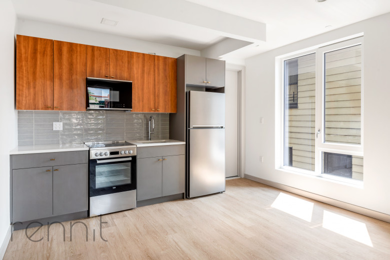 2809 Clarendon Rd, Apt 201 Image 5
