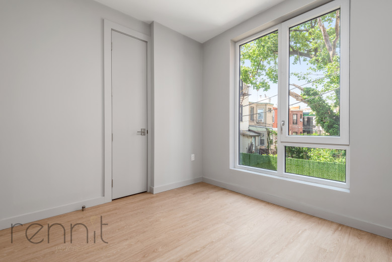 2809 Clarendon Rd, Apt 201 Image 7