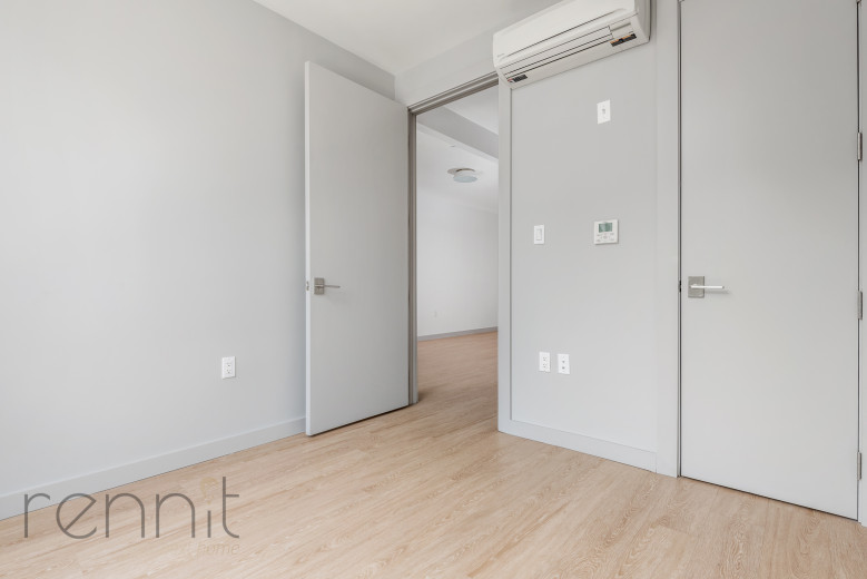 2809 Clarendon Rd, Apt 302 Image 11