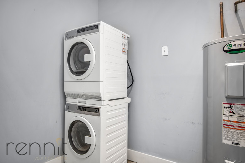 573 Van Buren, Apt 1 Image 13