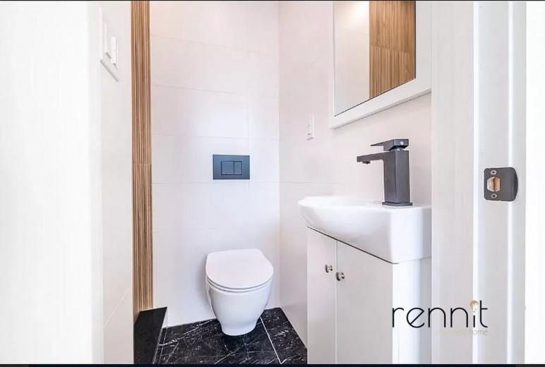 702 Evergreen Ave, Apt 3R Image 11