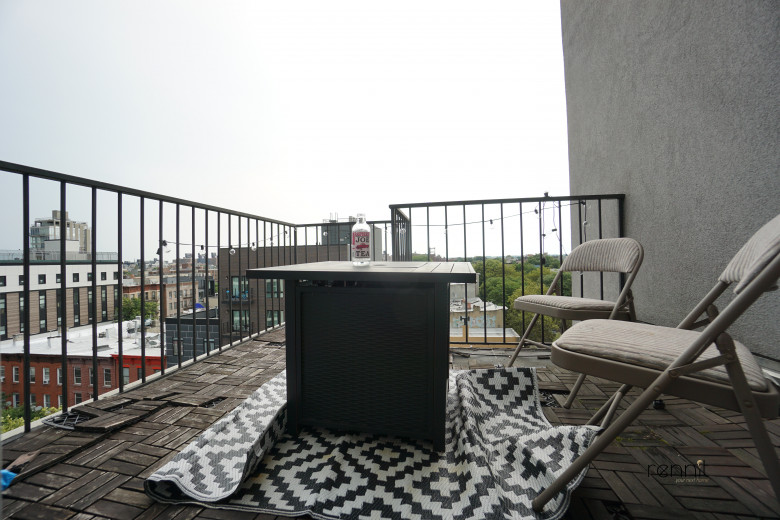 1056 Bedford Ave, Apt 6F Image 15