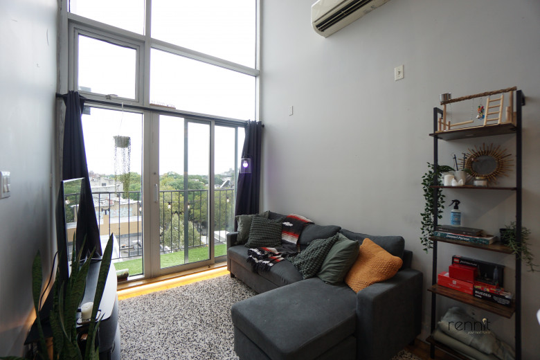 1056 Bedford Ave, Apt 6F Image 4
