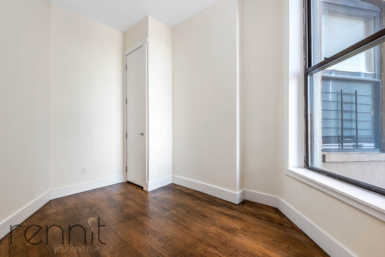 238 Stockholm St, Apt 4R Image 5