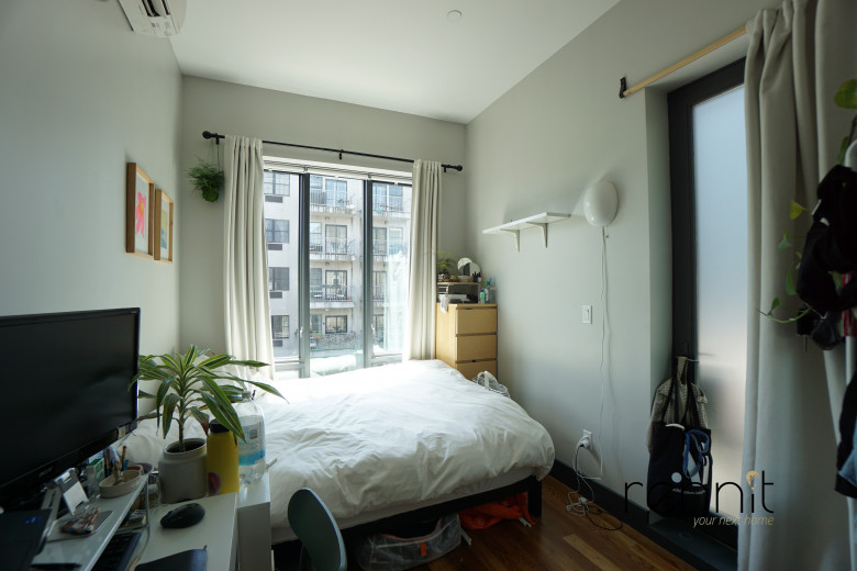 396 S 5th St, Apt 4B Image 8