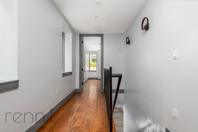 1014 Carroll St, Apt 1B Image 2