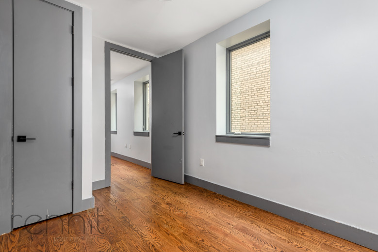 1014 Carroll St, Apt 1B Image 7