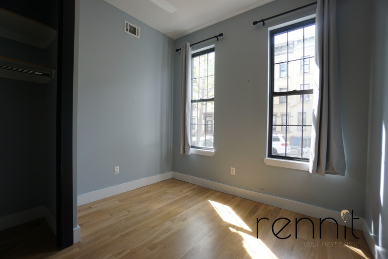 852 Hart St, Apt 3R Image 13