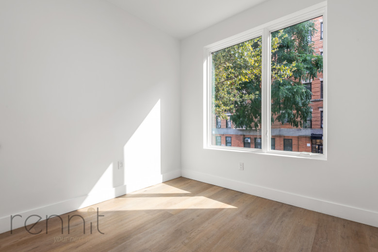 279 South 2nd St, Apt 3 Image 3