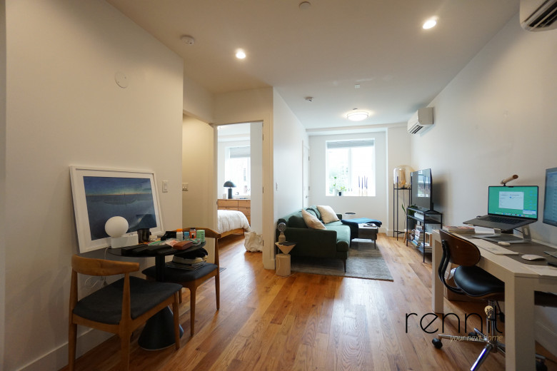 795 Franklin Ave, Apt 2B Image 7
