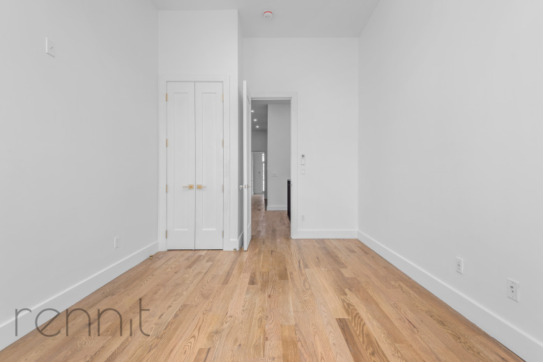 996 Decatur St, Apt 3 Image 9