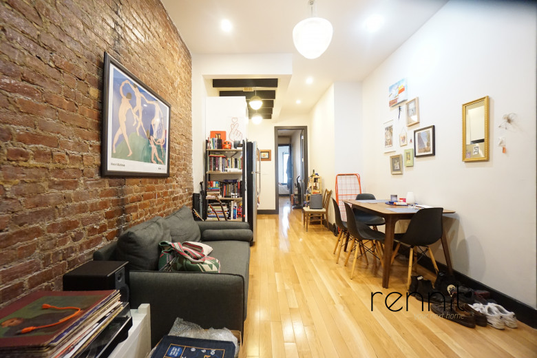 129 Thames St, Apt 2R Image 9