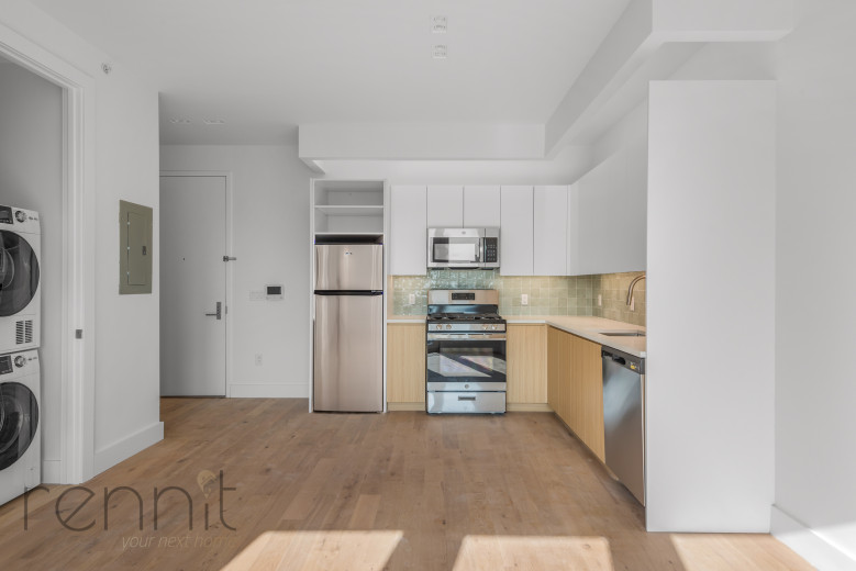 58 Vanderbilt Ave, Apt 3K Image 5