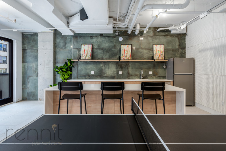 58 Vanderbilt Ave, Apt 4Q Image 13