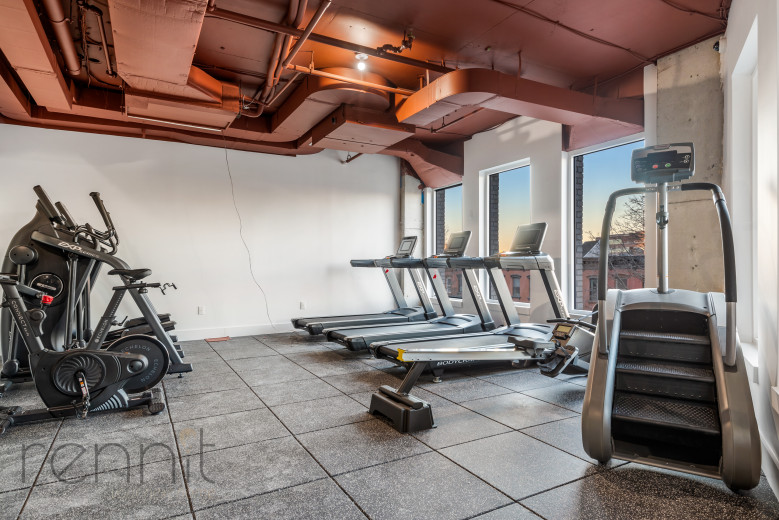 58 Vanderbilt Ave, Apt 4Q Image 17