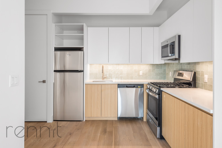 58 Vanderbilt Ave, Apt 8C Image 14