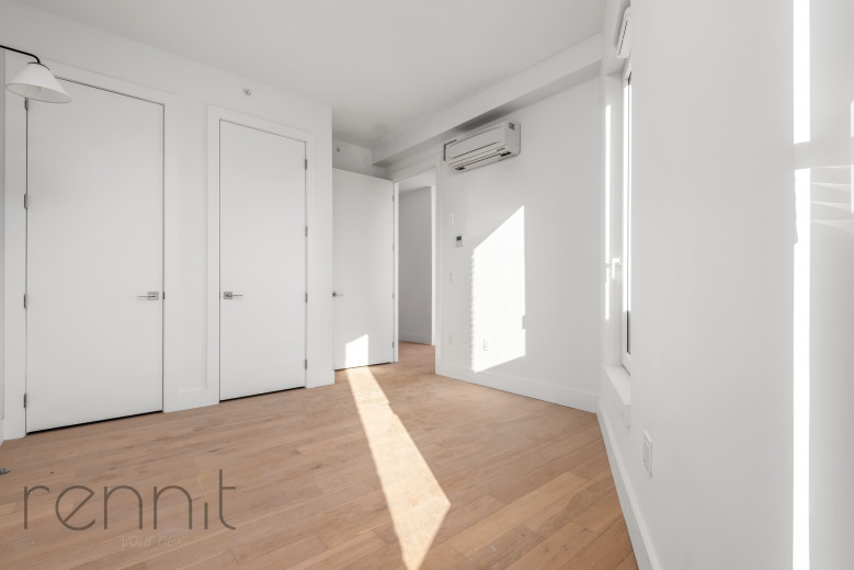 58 Vanderbilt Ave, Apt 8K Image 11