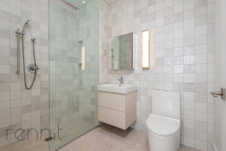 58 Vanderbilt Ave, Apt 8K Image 9