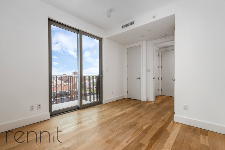 633 Marcy Ave, Apt 702 Image 9