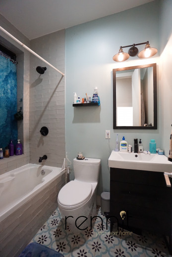 26 Irving Ave, Apt 1R Image 6
