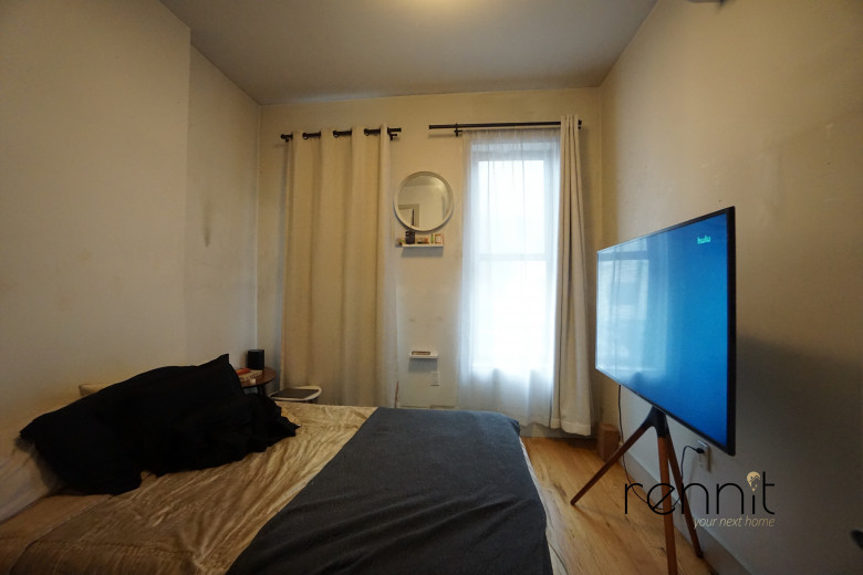 26 Irving Ave, Apt 1R Image 7