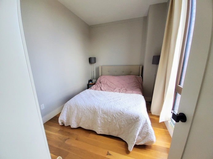 31 Debevoise St, Apt 8B Image 7