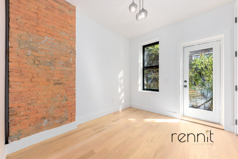 1708 Gates Ave, Apt 1B Image 5
