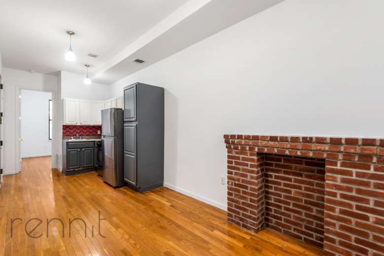 294 Troutman St, Apt 2L Image 1