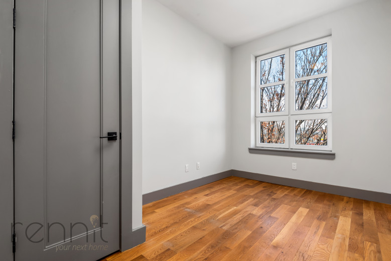 49 Rochester Ave, Apt 3R Image 11